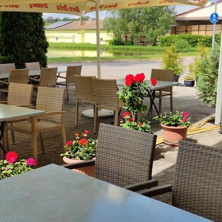 Gasthaus Pension Rezatgrund Windsbach Екстериор снимка