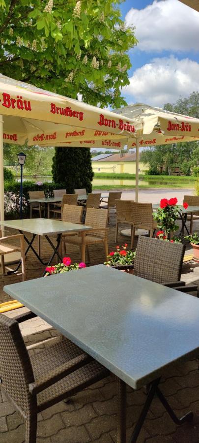 Gasthaus Pension Rezatgrund Windsbach Екстериор снимка